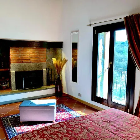 Agriturismo Il Colle Farm stay *